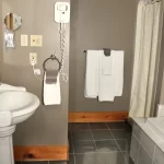 maule-bathroom